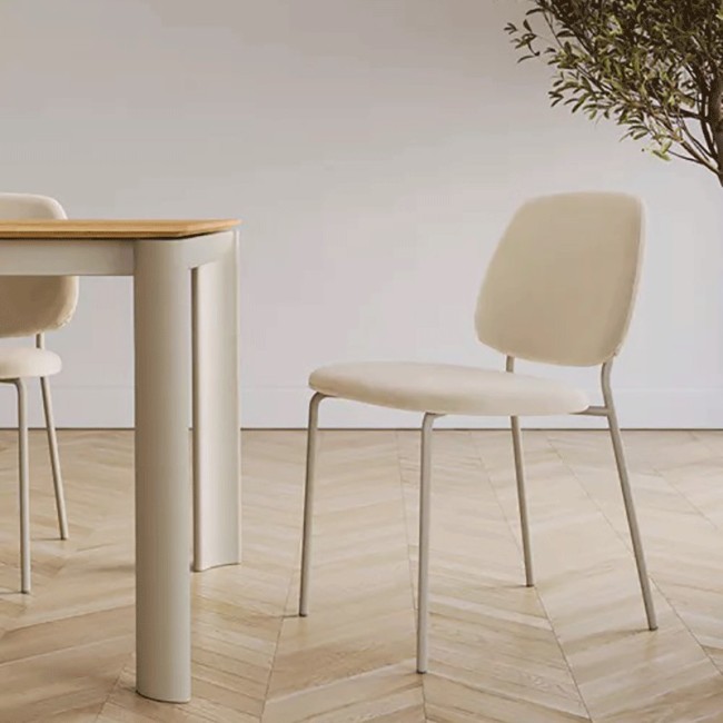 Emma Bontempi Chair