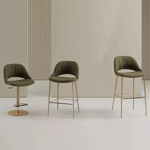 Nova Bontempi swivel Stool