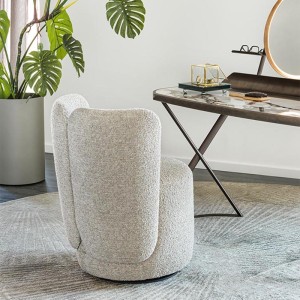 britney-turn-cattelan-italia-armchair