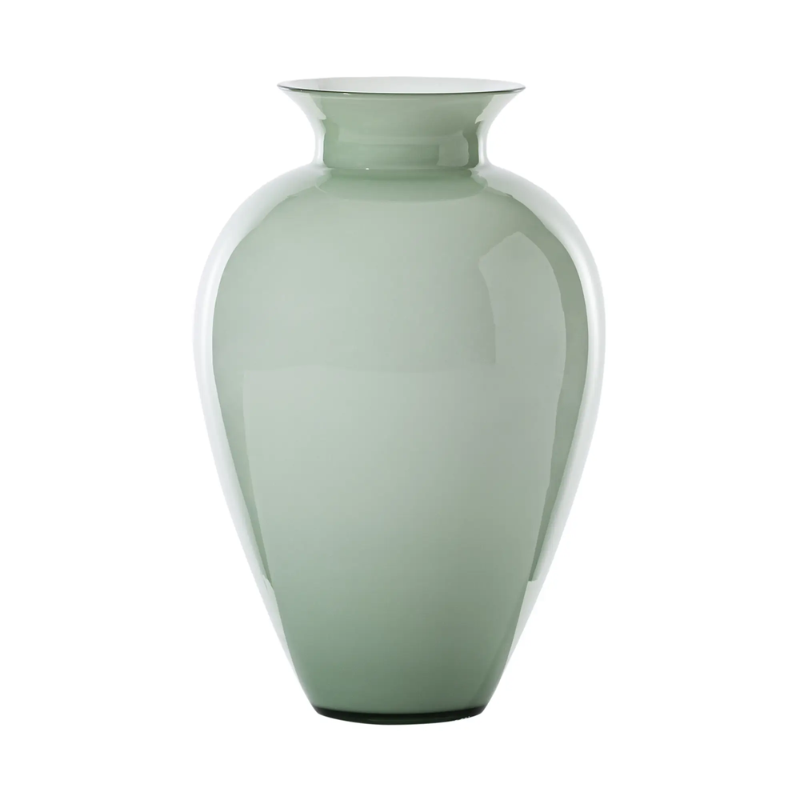 Labuan Vase Rio Green