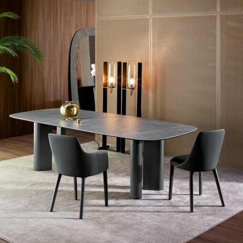 Upholstered Itala Chair Bonaldo with metal legs