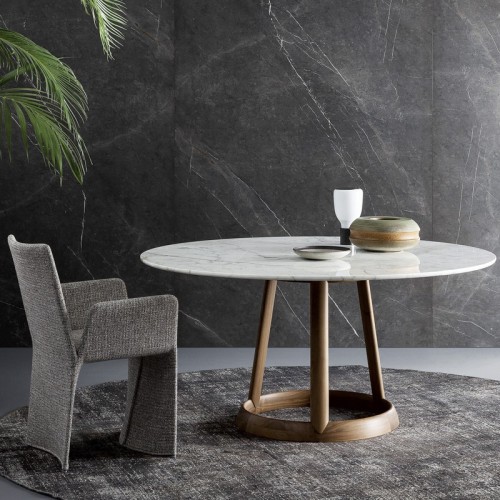 Ketch upholstered chair by Bonaldo with covered legs