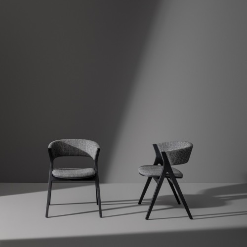 Remo upholstered chair by Bonaldo