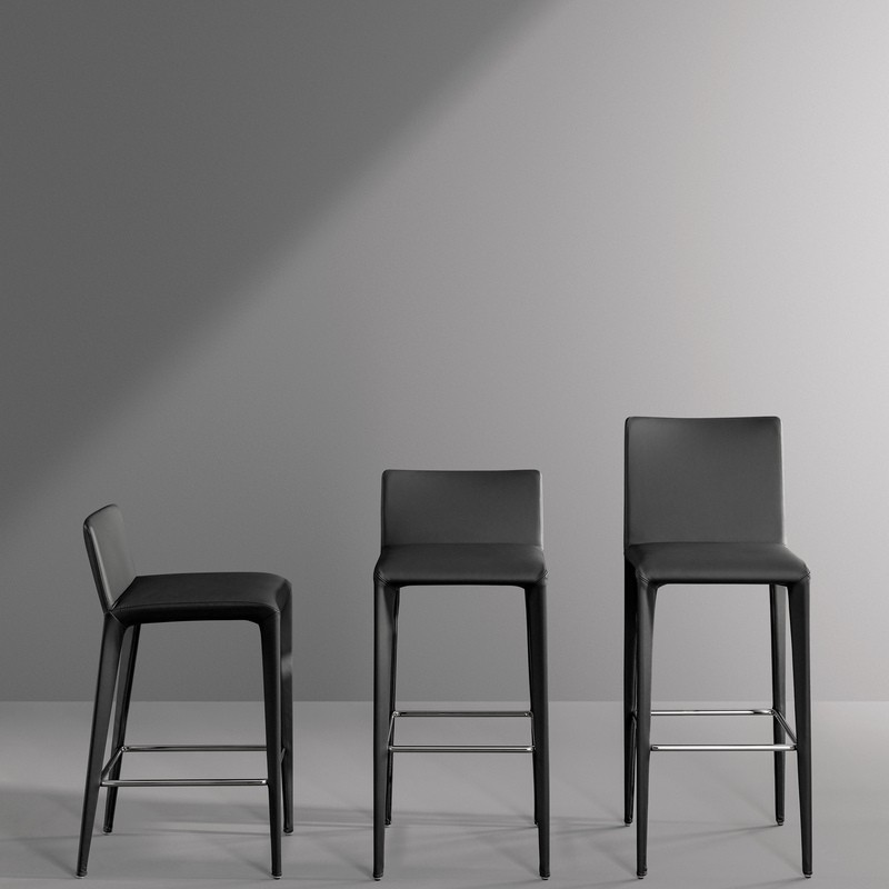 Filly Too low-back stool by Bonaldo