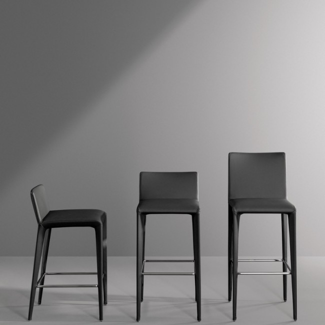 Filly Too low-back stool by Bonaldo