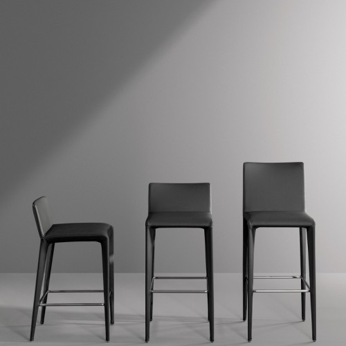Filly Up Too high-back stool by Bonaldo