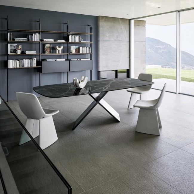 AX Bonaldo Table with Barrel-Shaped Top