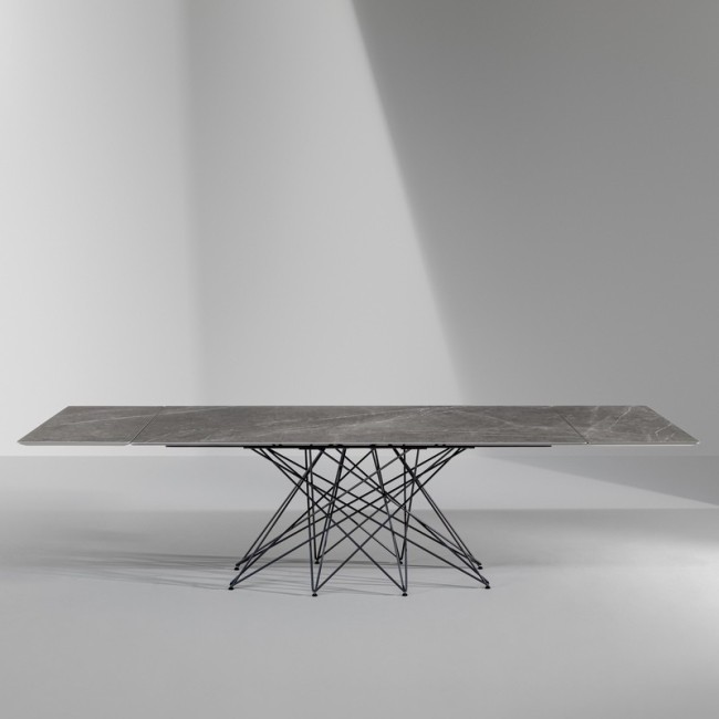 Octa Bonaldo Extendable Table