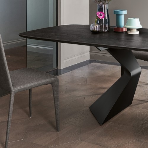 Prora Bonaldo Table with Barrel-Shaped Top