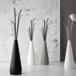 Kadou Bonaldo Coat Stand by Ryosuke Fukusada