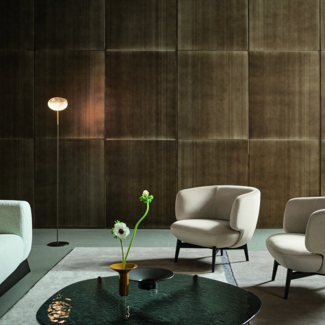 Doge Bonaldo Armchair with Wooden Base