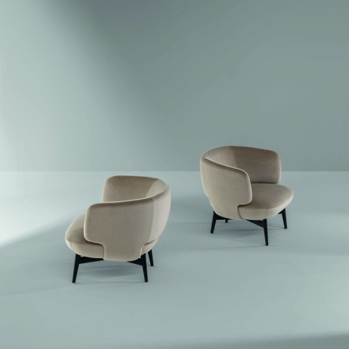 Doge Bonaldo Armchair with Wooden Base