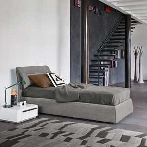 Campo Bonaldo Bed by Mauro Lipparini