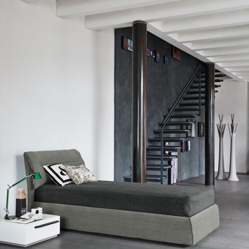 Campo Bonaldo Bed by Mauro Lipparini