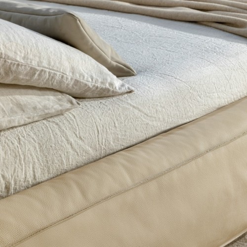Fluff Bonaldo Bed by Mauro Lipparini