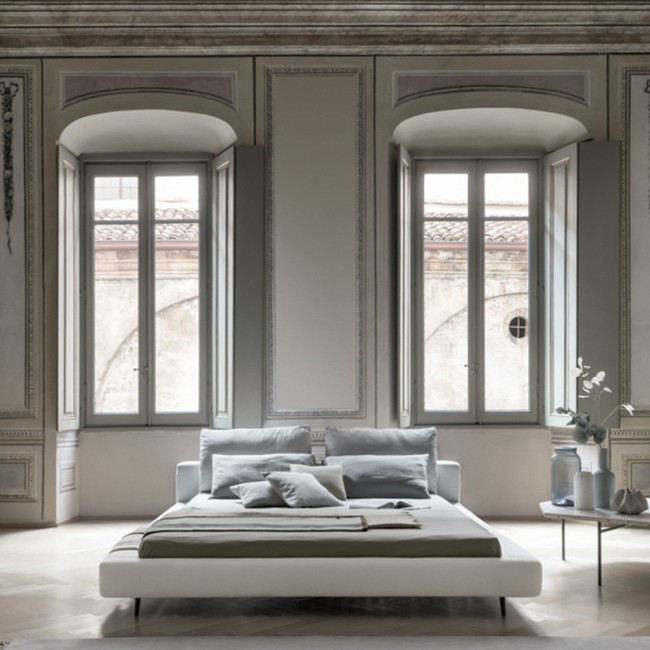 Owen Bonaldo Bed by Giuseppe Viganò