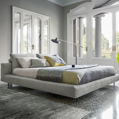Owen Bonaldo Bed by Giuseppe Viganò