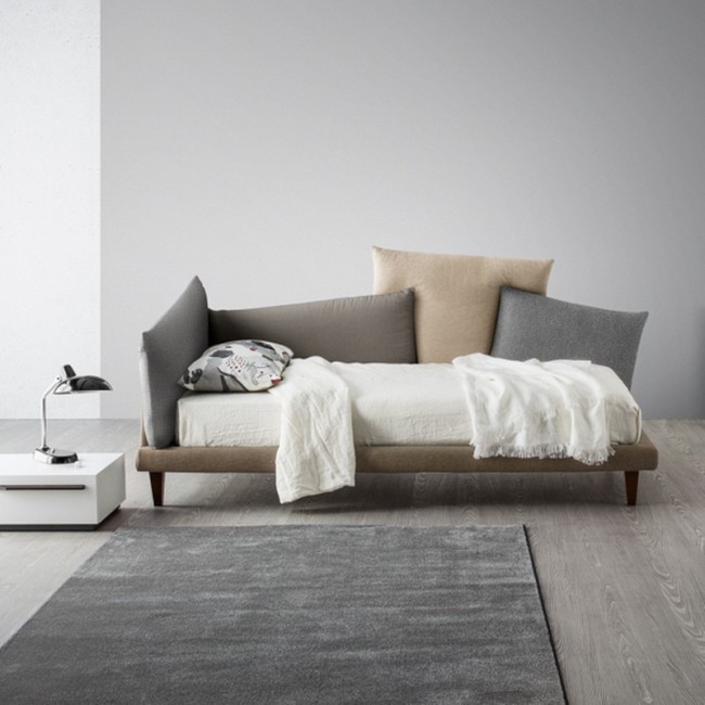 Picabia Single Bed Bonaldo by Giuseppe Viganò