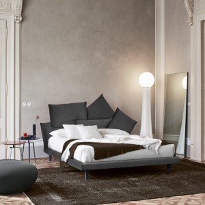 Picabia Bonaldo Bed by Giuseppe Viganò