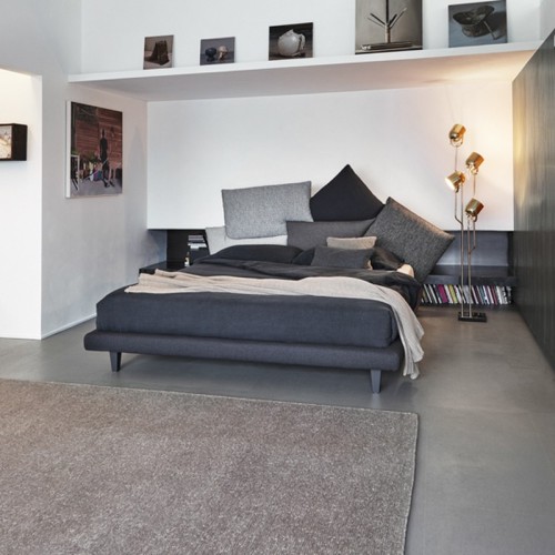 Picabia Bonaldo Bed by Giuseppe Viganò