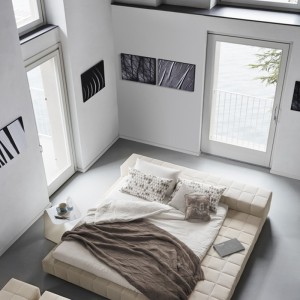 Squaring Bonaldo Bed by Giuseppe Viganò