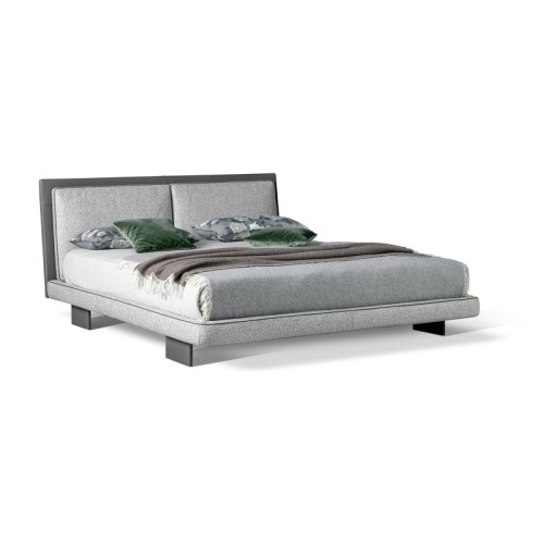 Tara Bonaldo Bed by Giuseppe Viganò