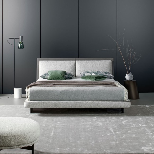 Tara Bonaldo Bed by Giuseppe Viganò