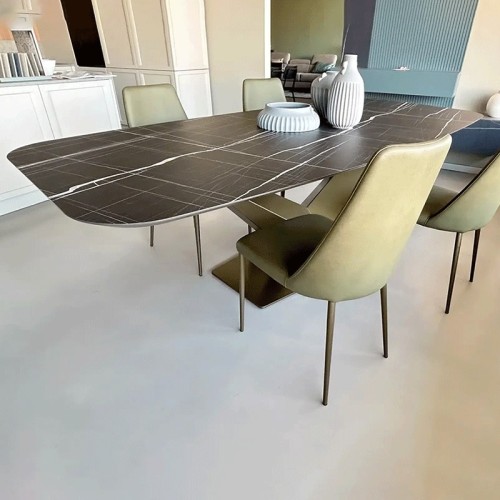 Flight Zamagna Table