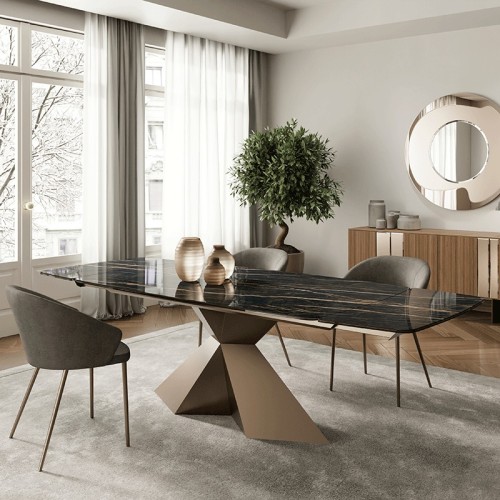 Leo Zamagna extendable Table