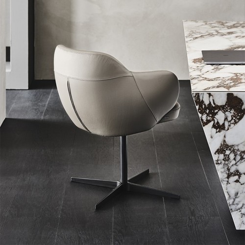 Bombè X Cattelan Italia Chair