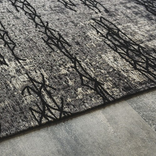 Mumbai modern rug by Cattelan, made of cotton and chenille with an abstract pattern
